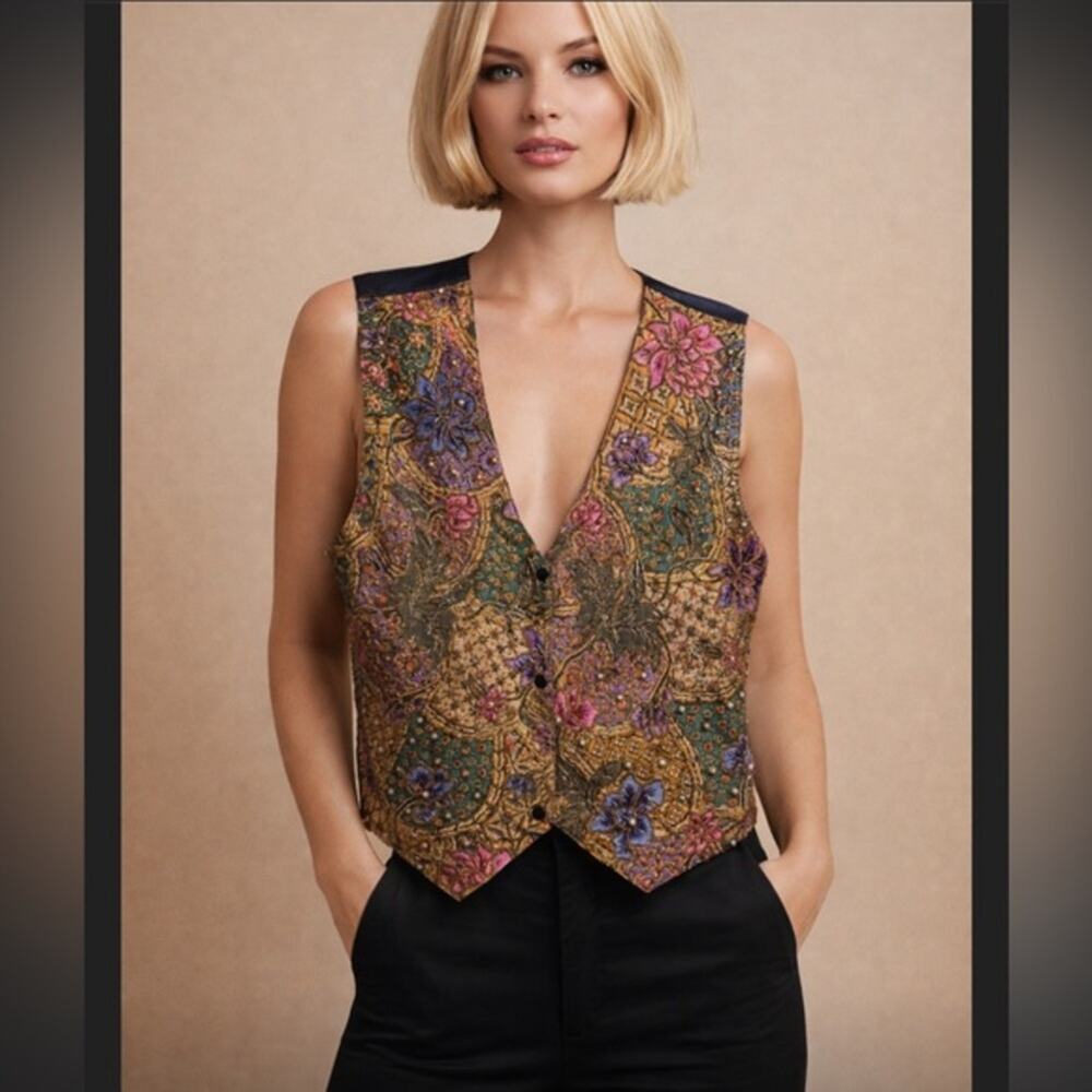 Vintage Bali Collection gold floral beaded vest. Large.
